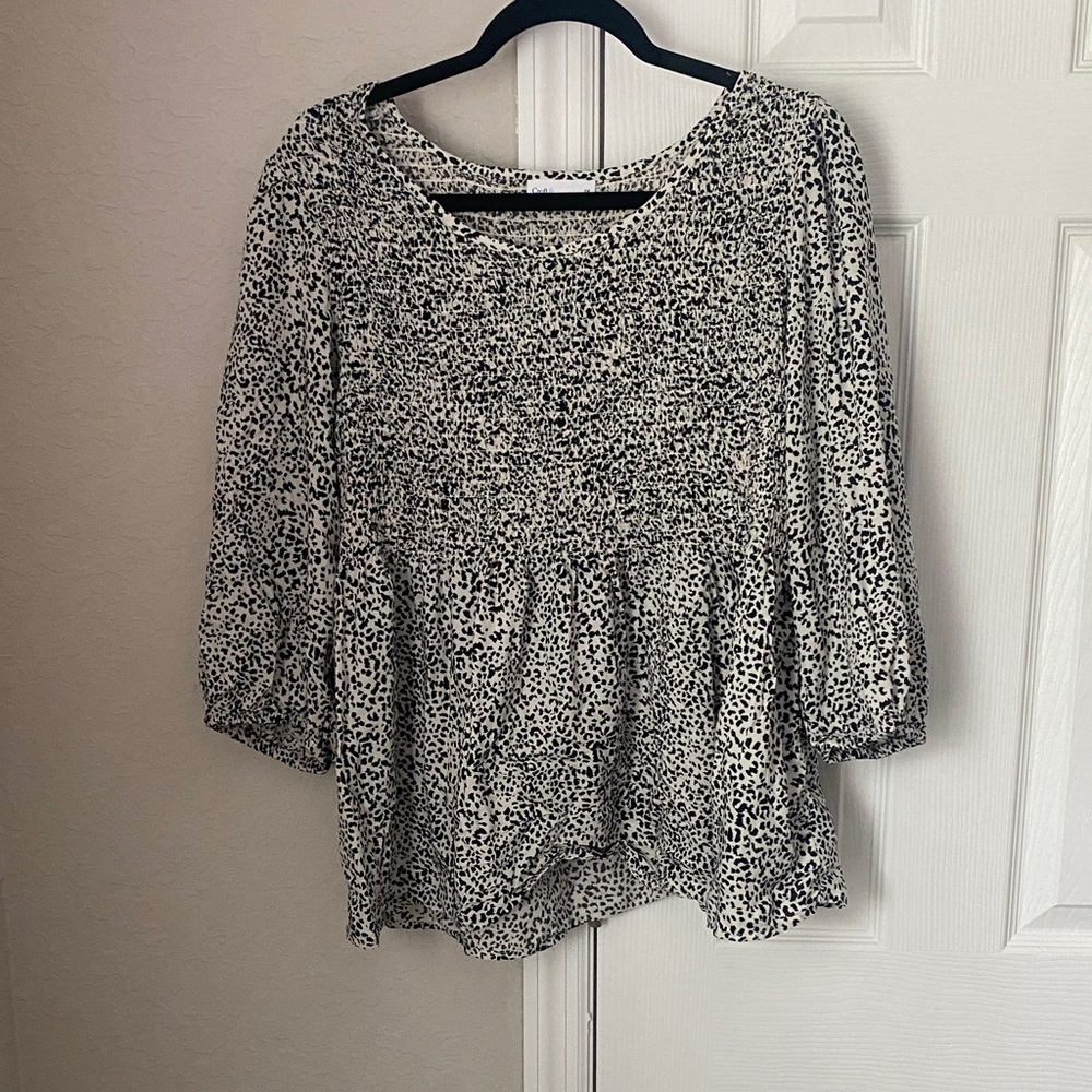 Croft & Barrow Black and White Blouse